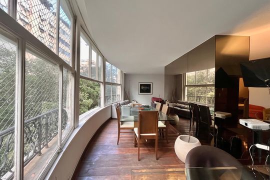 Sala  de apartamento à venda com 6 quartos, 380m² em Copacabana, Rio de Janeiro