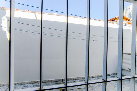 Vista do Quarto 2 de casa para alugar com 2 quartos, 147m² em Vila Galvão, Guarulhos