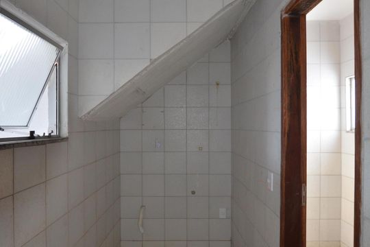 Cozinha  de casa para alugar com 1 quarto, 38m² em Osvaldo Cruz, Rio de Janeiro
