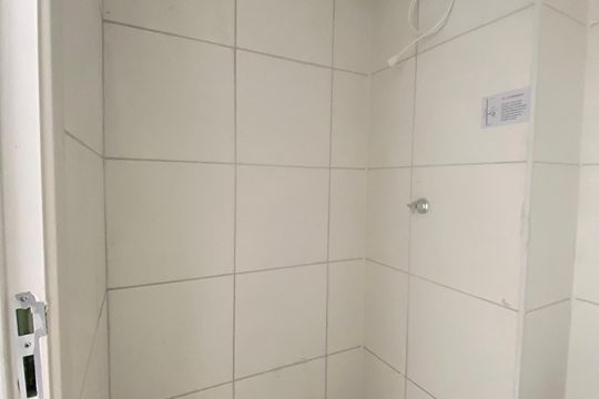 Banheiro de apartamento para alugar com 2 quartos, 34m² em Vila Lobos, São Paulo