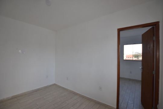 Sala de casa para alugar com 1 quarto, 60m² em Osvaldo Cruz, Rio de Janeiro