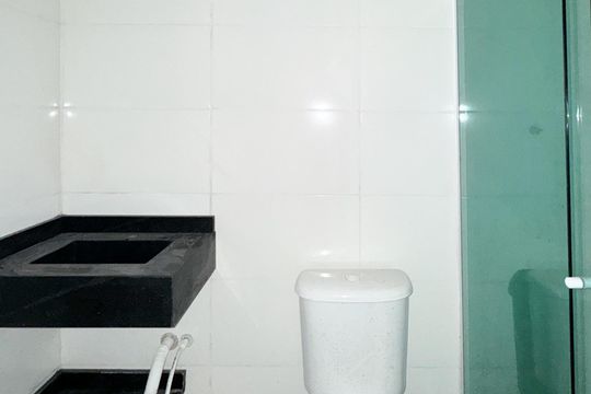 Banheiro Social de apartamento para alugar com 1 quarto, 54m² em Jardim Silvina, São Bernardo do Campo