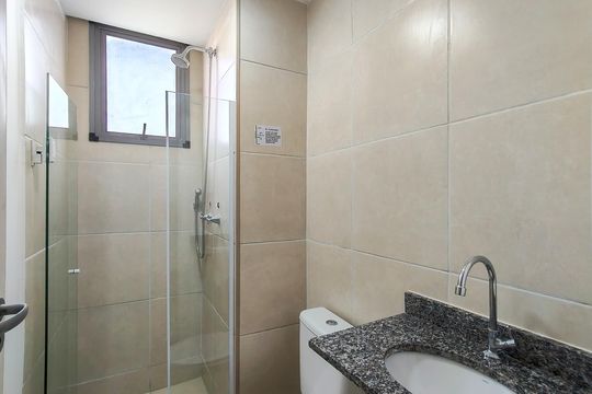 Banheiro Corredor de apartamento para alugar com 2 quartos, 50m² em Santo Cristo, Rio de Janeiro