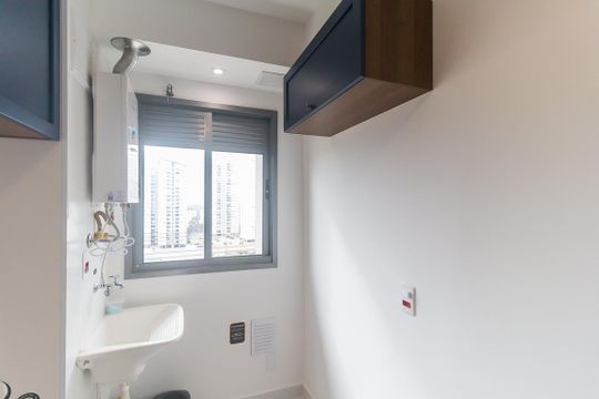 Área de Serviço de apartamento para alugar com 2 quartos, 55m² em Vila Mogilar, Mogi das Cruzes