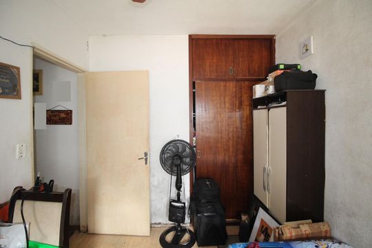 Quarto 1 de apartamento à venda com 2 quartos, 53m² em Jardim Itu-sabará, Porto Alegre