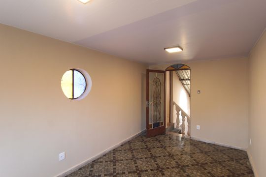 Quarto de casa para alugar com 1 quarto, 110m² em São Salvador, Belo Horizonte