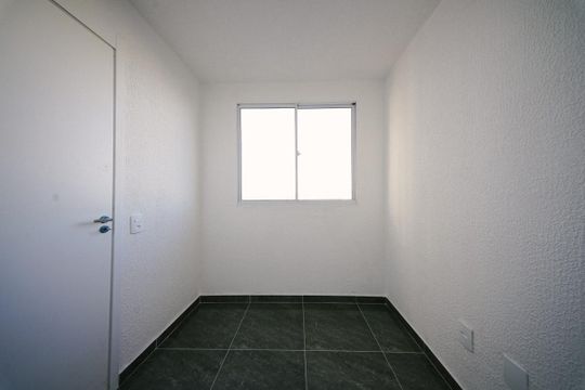 Quarto 2 de apartamento para alugar com 2 quartos, 33m² em Vila Silvia, São Paulo
