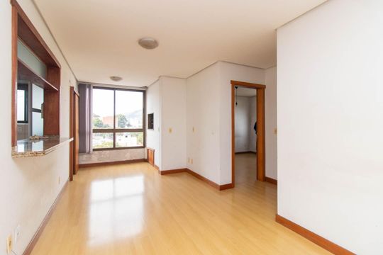 Sala de apartamento à venda com 2 quartos, 80m² em Medianeira, Porto Alegre