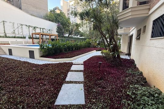 Área externa de apartamento à venda com 4 quartos, 207m² em Jardim Vitoria Regia (Zona Oeste), São Paulo