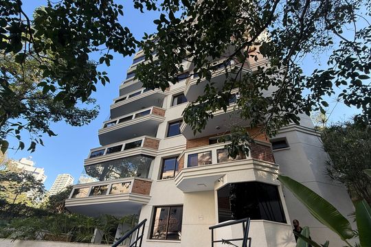 Fachada de apartamento à venda com 4 quartos, 207m² em Jardim Vitoria Regia (Zona Oeste), São Paulo