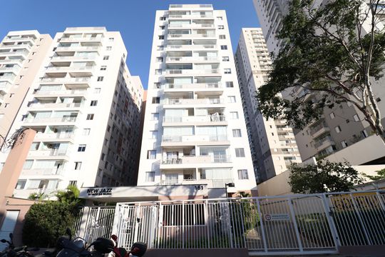 Fachada  de apartamento para alugar com 2 quartos, 53m² em Barra Funda, São Paulo
