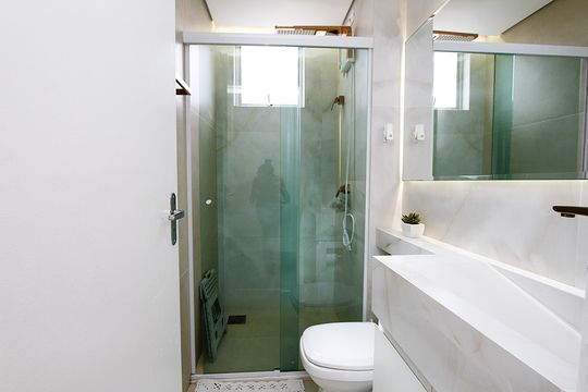 Banheiro Social de apartamento para alugar com 1 quarto, 94m² em Vila Amaral, Belo Horizonte