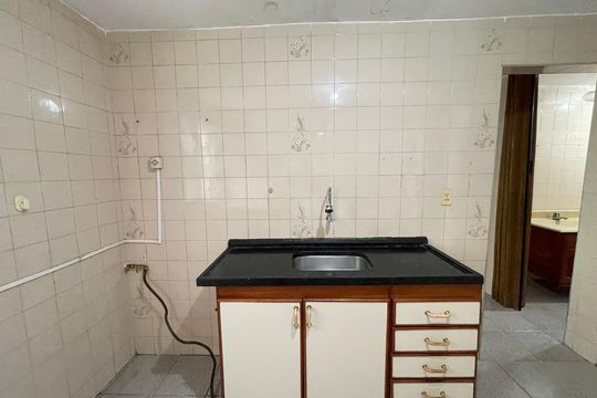 Cozinha de apartamento à venda com 2 quartos, 49m² em Jardim Raposo Tavares, São Paulo
