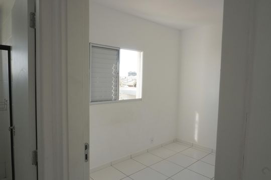 Quarto 1 de apartamento para alugar com 2 quartos, 43m² em Jardim Jockei Club A, São Carlos