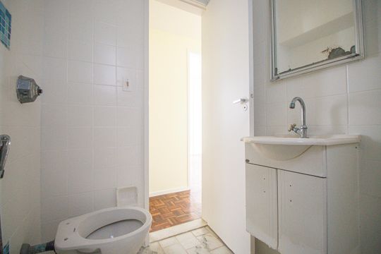 Banheiro de apartamento à venda com 3 quartos, 75m² em Tijuca, Rio de Janeiro