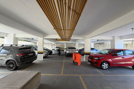 Garagem de apartamento à venda com 2 quartos, 58m² em Taquara, Rio de Janeiro