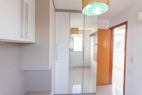 Quarto 1 de apartamento à venda com 2 quartos, 50m² em Jardim Nova Europa, Campinas