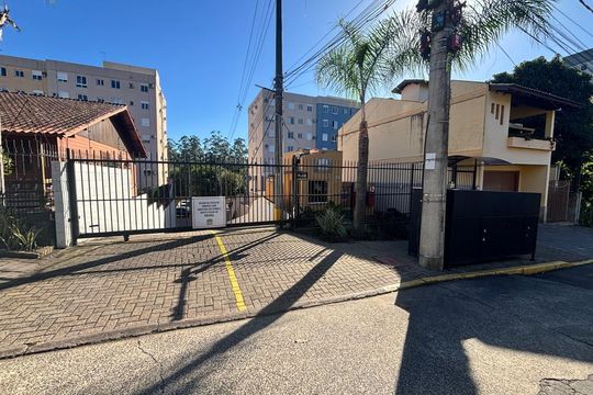 Apartamento à venda com 2 quartos, 50m² em Operário, Novo Hamburgo