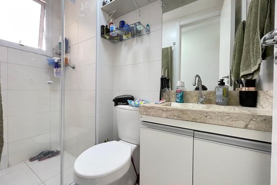 Banheiro de apartamento à venda com 2 quartos, 42m² em Jardim Alvorada (zona Oeste), São Paulo