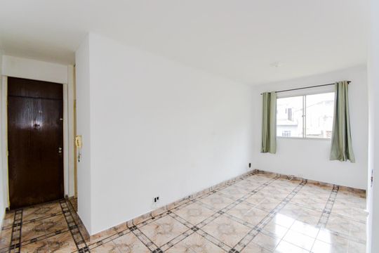 Sala de apartamento para alugar com 2 quartos, 56m² em Jardim Cocaia, Guarulhos
