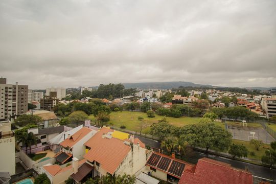 Vista de apartamento à venda com 4 quartos, 240m² em Jardim Itu, Porto Alegre