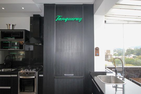 Churrasqueira de apartamento à venda com 4 quartos, 240m² em Jardim Itu, Porto Alegre