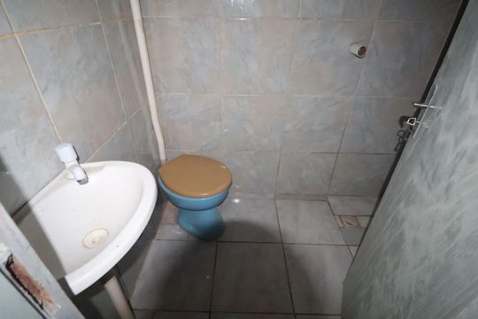 Banheiro de casa para alugar com 2 quartos, 50m² em Harmonia, Canoas