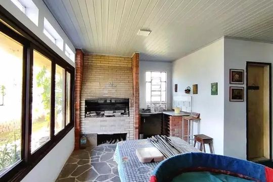 Área comum de casa à venda com 3 quartos, 200m² em Jardim do Salso, Porto Alegre