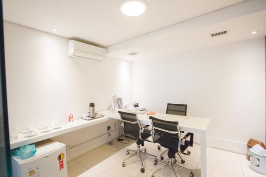 Apartamento para alugar com 1 quarto, 49m² em Campo Belo, São Paulo