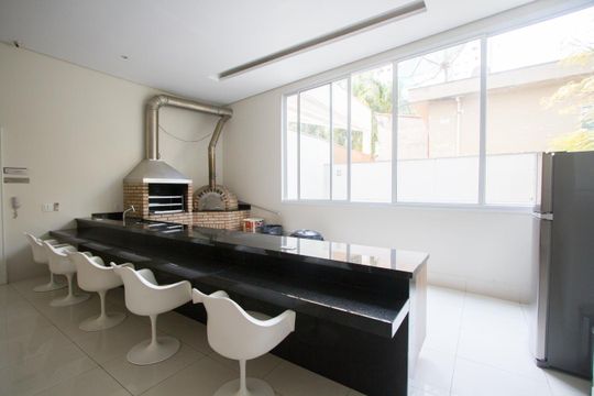 Apartamento para alugar com 1 quarto, 49m² em Campo Belo, São Paulo