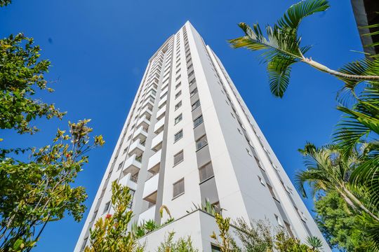 Fachada de apartamento à venda com 3 quartos, 68m² em Butantã, São Paulo
