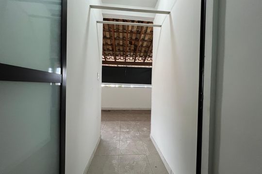 Sacada de casa para alugar com 5 quartos, 500m² em Centro, Juiz de Fora
