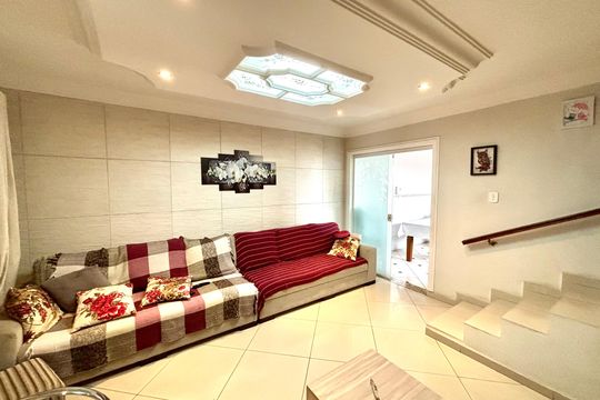 Casa à venda com 4 quartos, 120m² em Vila Libanesa, São Paulo