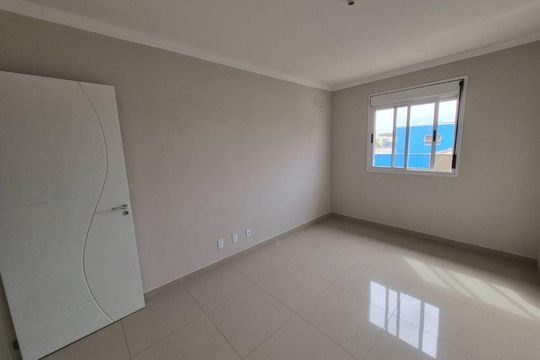 Quarto de casa para alugar com 3 quartos, 147m² em Vale Sol, Cachoeirinha