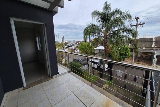Varanda de casa para alugar com 3 quartos, 147m² em Vale Sol, Cachoeirinha