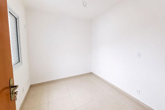Casa de Condomínio para alugar com 2 quartos, 42m² em Novo Mundo, Gravataí
