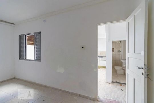 Foto 24 de casa para alugar com 3 quartos, 220m² em Vila Clementino, São Paulo