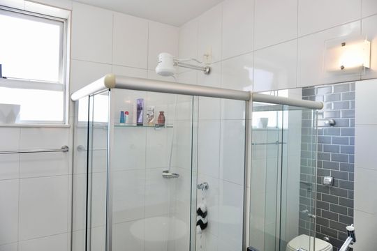 Banheiro Social de apartamento à venda com 2 quartos, 70m² em Cidade Nova, Belo Horizonte