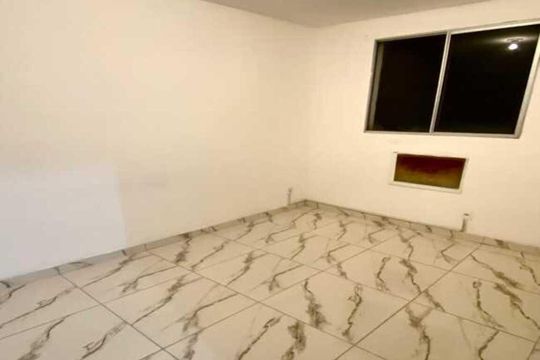 Apartamento para alugar com 2 quartos, 32m² em Vila Carmosina, São Paulo