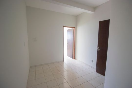 Apartamento para alugar com 1 quarto, 28m² em Qe 19, Brasília