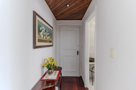 Corredor de Entrada de apartamento à venda com 2 quartos, 60m² em Santa Cecilia, São Paulo