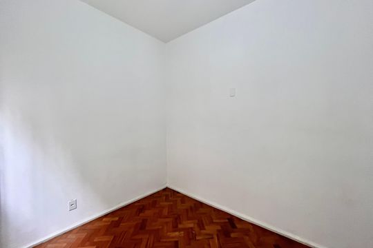 Quarto 2 de apartamento para alugar com 2 quartos, 73m² em Copacabana, Rio de Janeiro