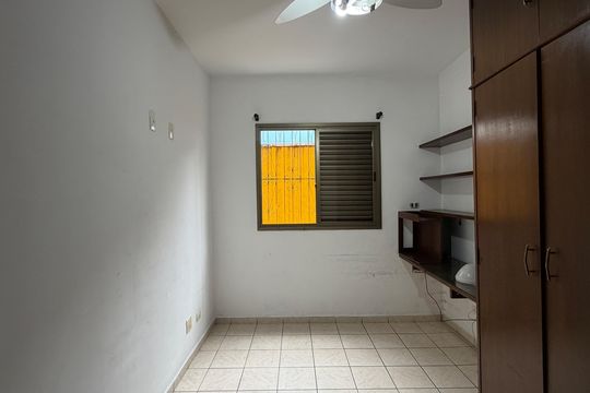Quarto  de casa para alugar com 3 quartos, 190m² em Campo Grande, Santos