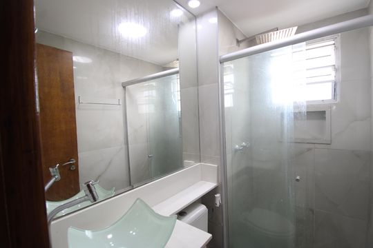Banheiro de apartamento para alugar com 2 quartos, 130m² em Pechincha, Rio de Janeiro