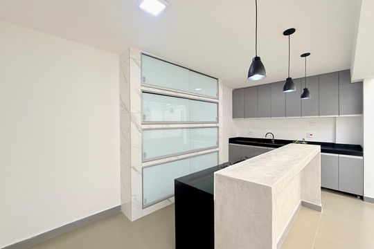 Cozinha de casa para alugar com 4 quartos, 263m² em Brooklin, São Paulo
