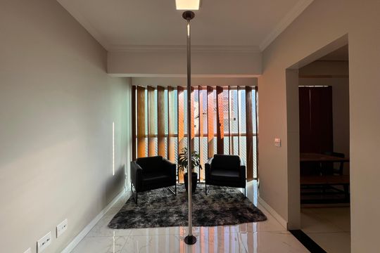 Sala de apartamento à venda com 3 quartos, 220m² em Cabral, Contagem