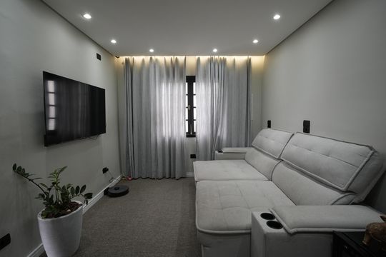 Sala de casa à venda com 3 quartos, 180m² em Vila Linda, Santo André