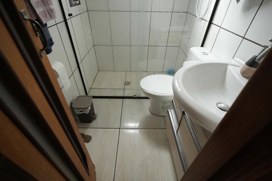 Banheiro Social de casa à venda com 3 quartos, 180m² em Vila Linda, Santo André