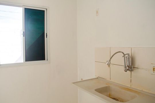 Cozinha de casa de condomínio à venda com 2 quartos, 76m² em Residencial Brisas do Cerrado, Goiânia