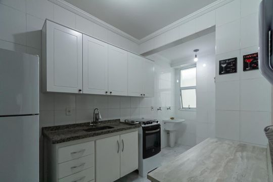 Cozinha e Área de Serviço de apartamento à venda com 2 quartos, 70m² em Vila Dusi, São Bernardo do Campo